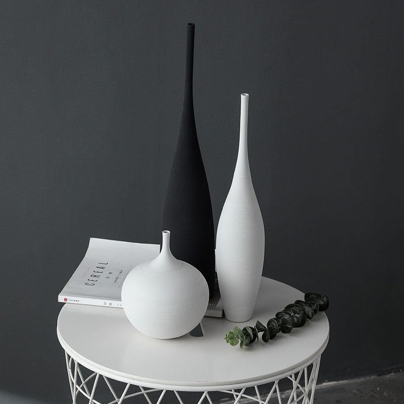 Black And White Brushed Vase Decorations