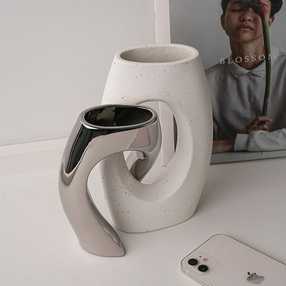 Креативная керамическая ваза с пришельцами