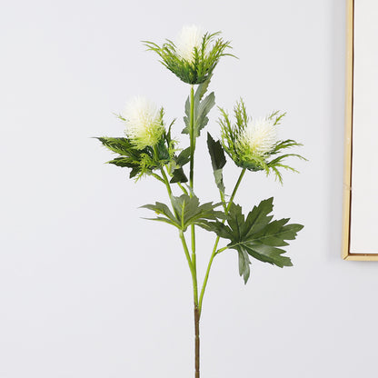 Комнатная цветочная композиция из искусственных цветов сельдерея